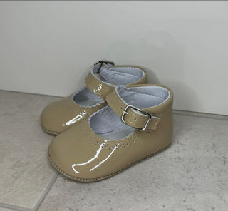 Nude Leather Pram Shoe