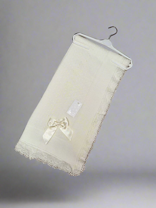 Lace Blanket Cream