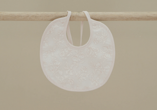 Ninnaoh Lace Bib